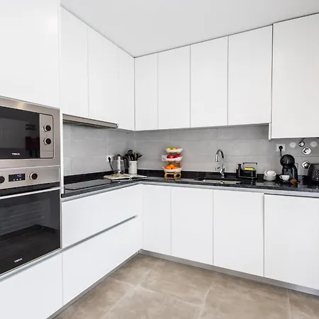 Carlotta - By Smarthomes Villa
